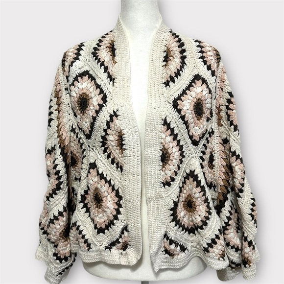 Anthropologie Amber Crochet Cardigan Sweater O/S Cream Granny Square Cottagecore - Picture 2 of 12